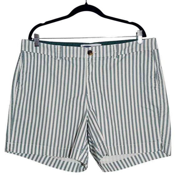 Old Navy Pants - Old Navy Green Stripe Chino Shorts Size 16 Green and White Stripe Preppy Shorts